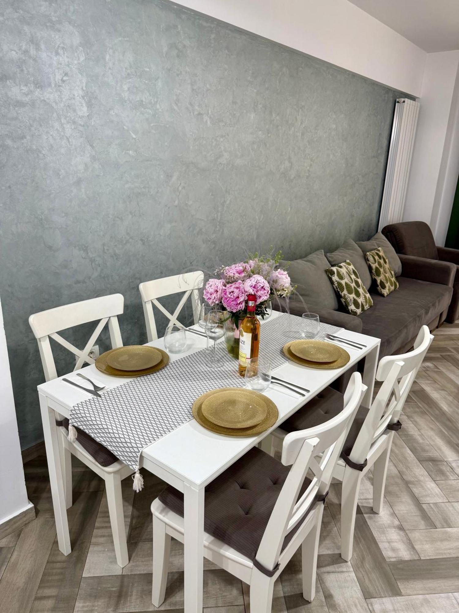 Apartment Myamar Premium Mamaia