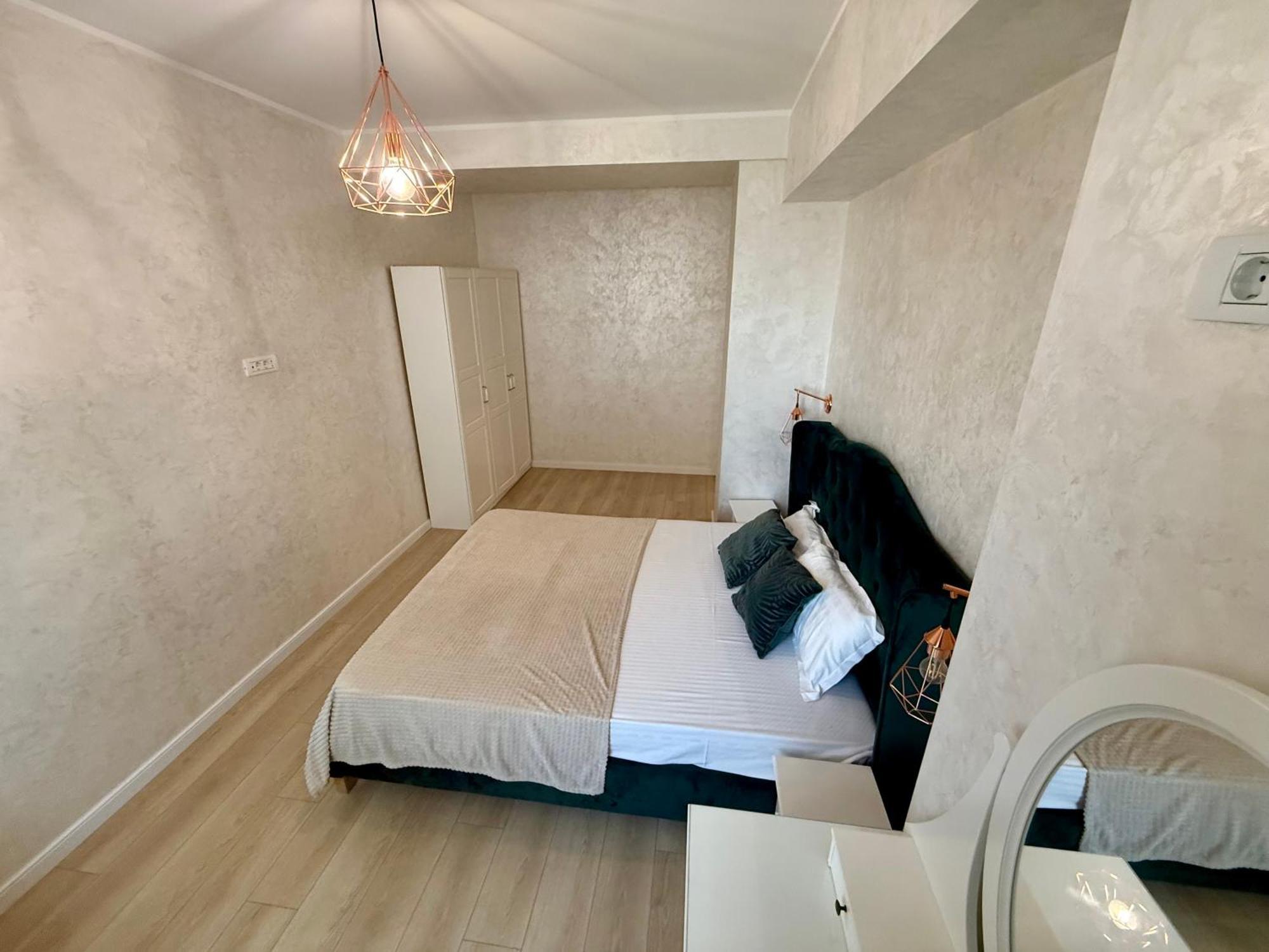Myamar Solid Butoaie Apartament Mamaia