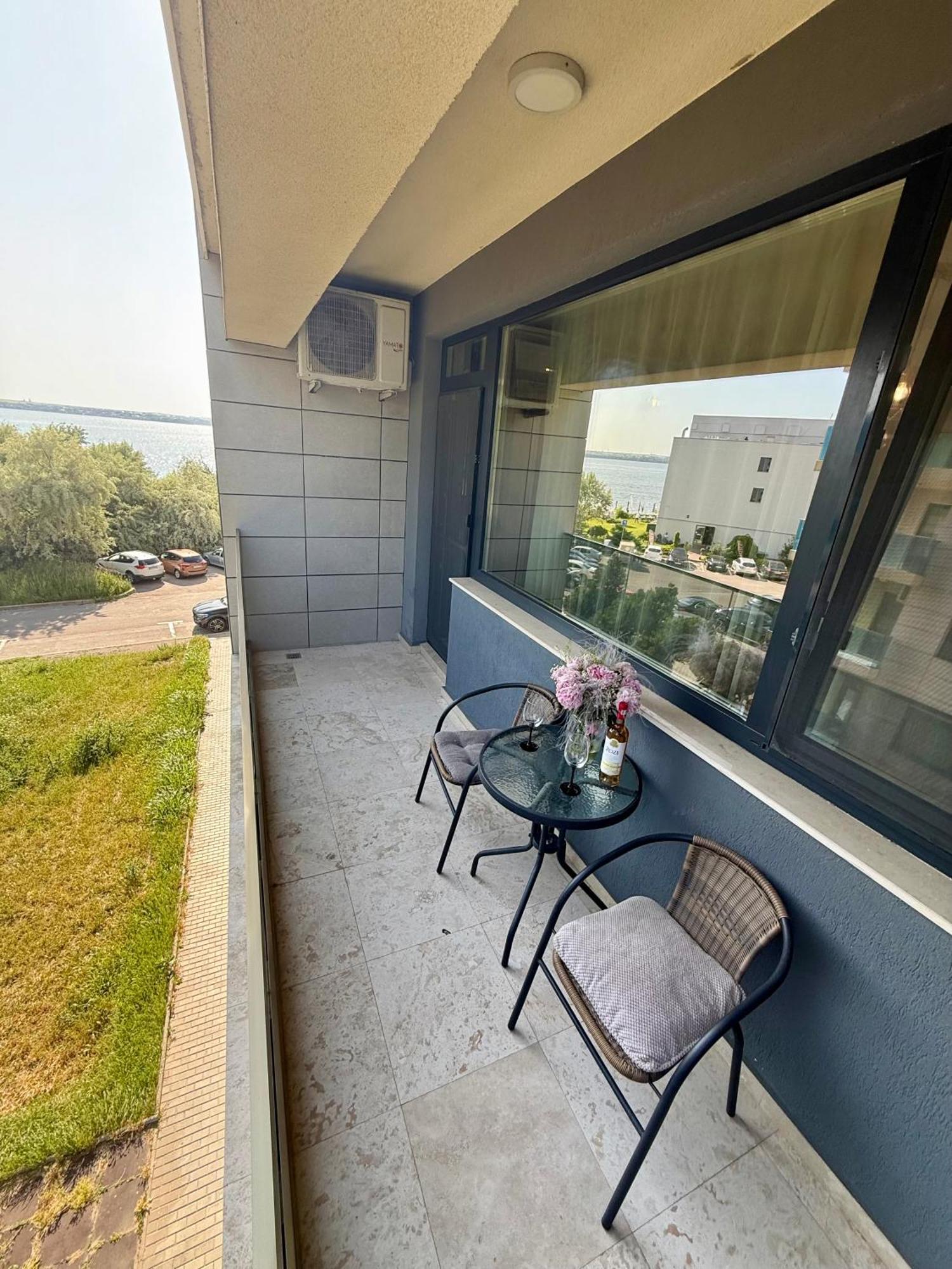 Myamar Premium Mamaia