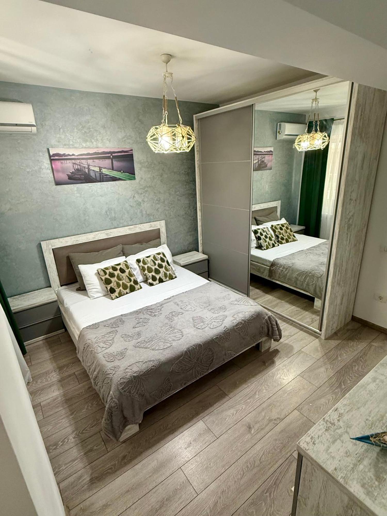 Myamar Premium Apartment Mamaia
